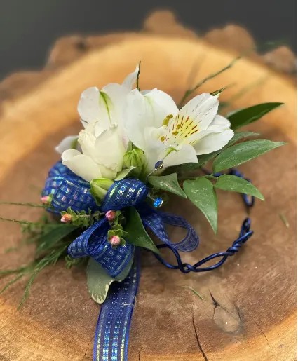 Sweet Petals Prom/Wedding Corsage